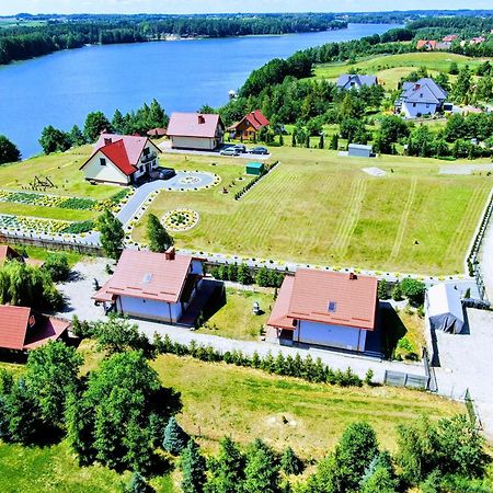 Apartamenty Jasmin I Lilia Jez. Sunowo Kolo Elku Chrzanowo エクステリア 写真