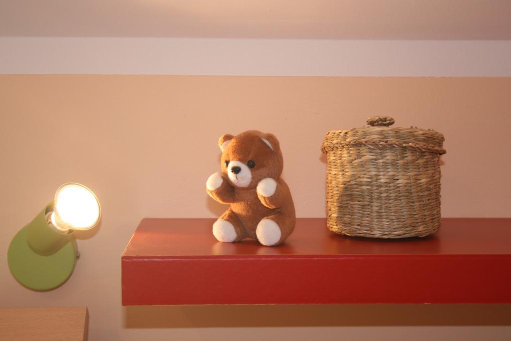 Apartamenty Jasmin I Lilia Jez. Sunowo Kolo Elku Chrzanowo エクステリア 写真