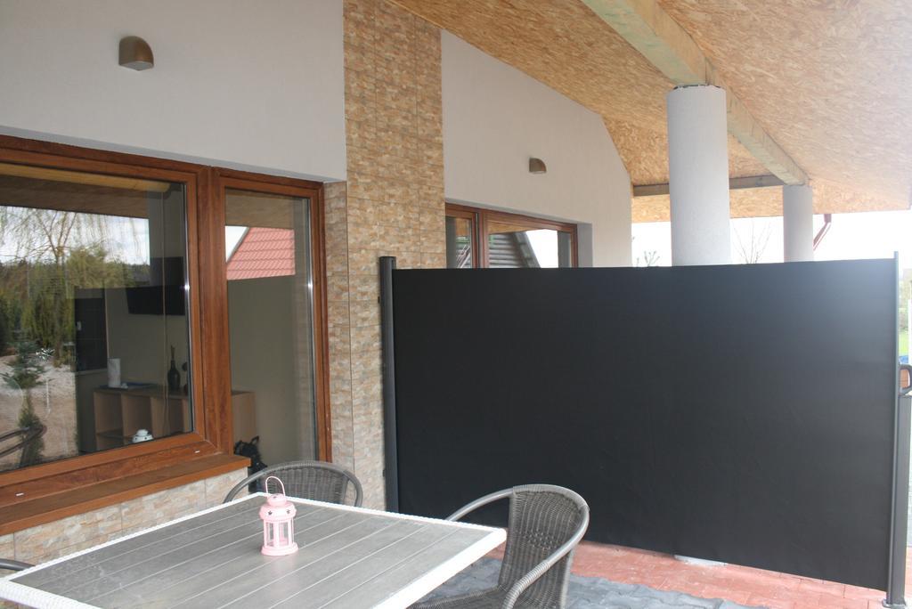 Apartamenty Jasmin I Lilia Jez. Sunowo Kolo Elku Chrzanowo エクステリア 写真