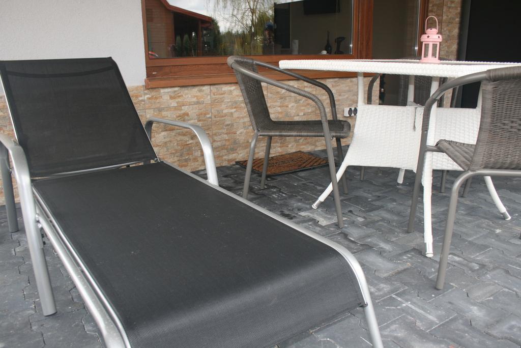 Apartamenty Jasmin I Lilia Jez. Sunowo Kolo Elku Chrzanowo エクステリア 写真